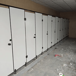 普通衛(wèi)生間隔斷